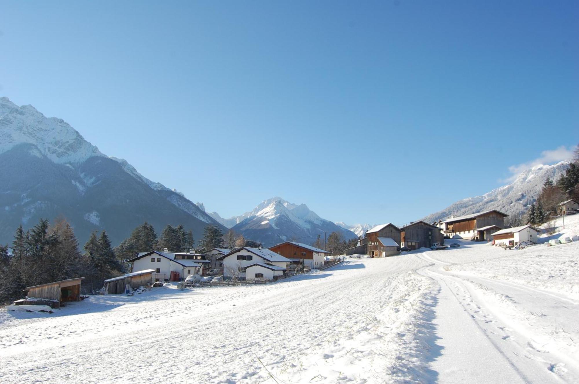 Ferienwohnungen Unterluimes Telfes im Stubai Esterno foto