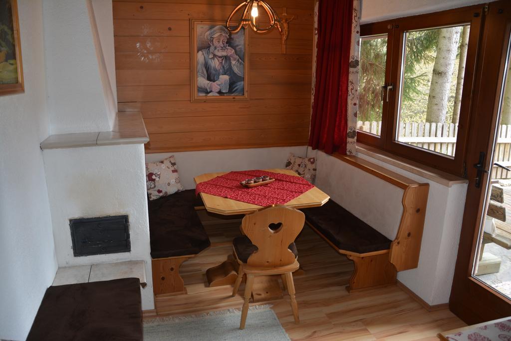 Ferienwohnungen Unterluimes Telfes im Stubai Esterno foto